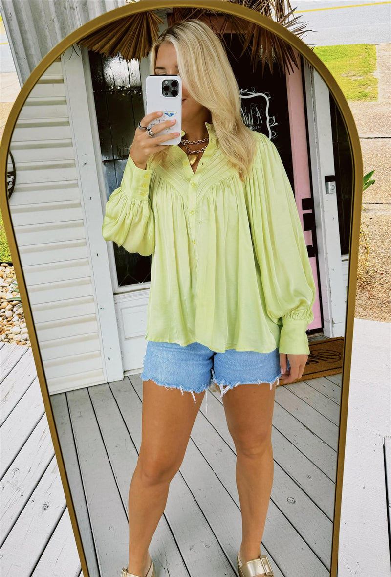 Karlie Green Solid Satin Pleat Button Up Top