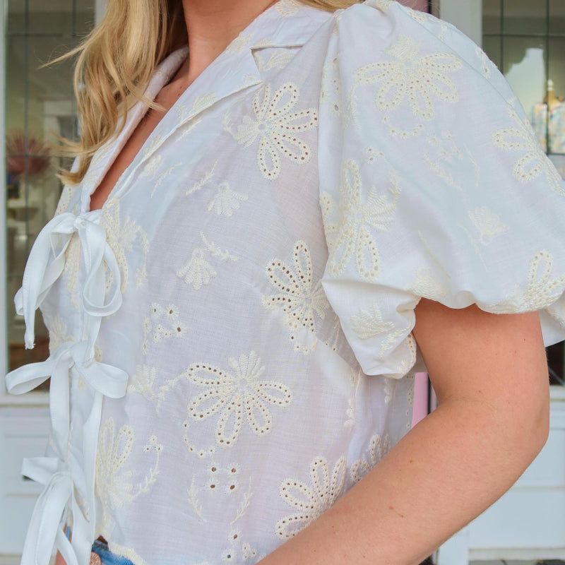 The Chloe Cream Floral Top